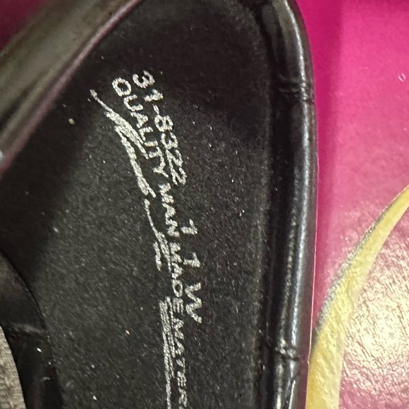 Easy Street - Picture 6 of 6